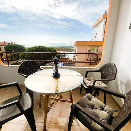 Apartment Studio Avec Wifi Pour 2 A Roses